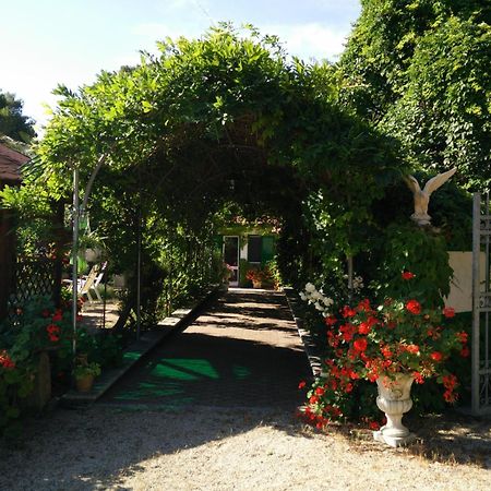 Residenza Villa I Nidi Σάντα Κατερίνα Εξωτερικό φωτογραφία